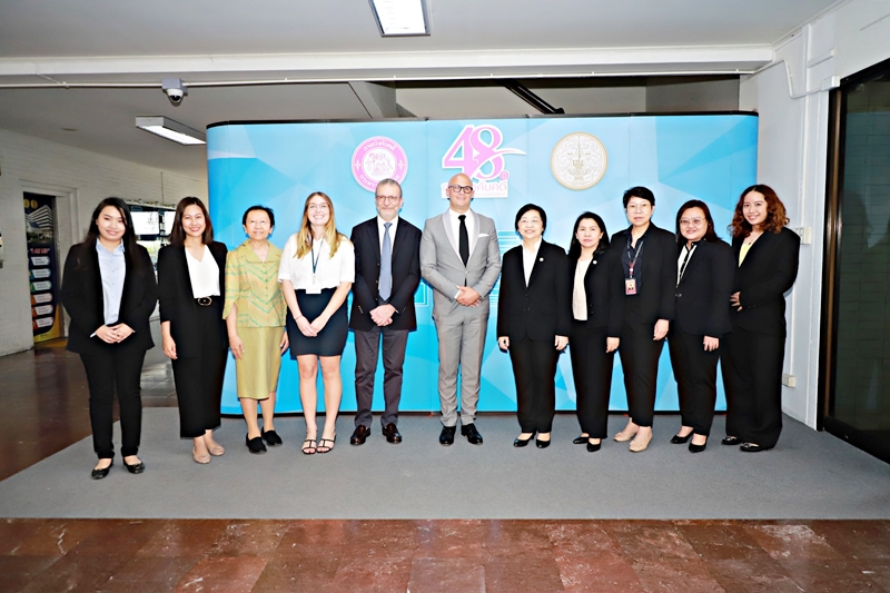 กรมบังคับคดีร่วมกับสภาเจ้าพนักงานบังคับคดีแห่งชาติฝรั่งเศส หารือแนวทางปฏิบัติงานด้านการบังคับคดีแพ่ง เพื่อพัฒนาแนวทางการปฏิบัติงานตามสถานการณ์ของโลกที่เปลี่ยนแปลง